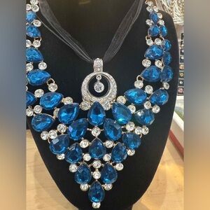 Stunning Blue and Silver Statement Necklace